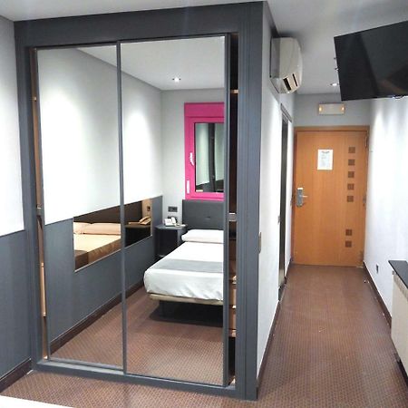 Hotel Fabrik 우마네스 데 마드리드 외부 사진