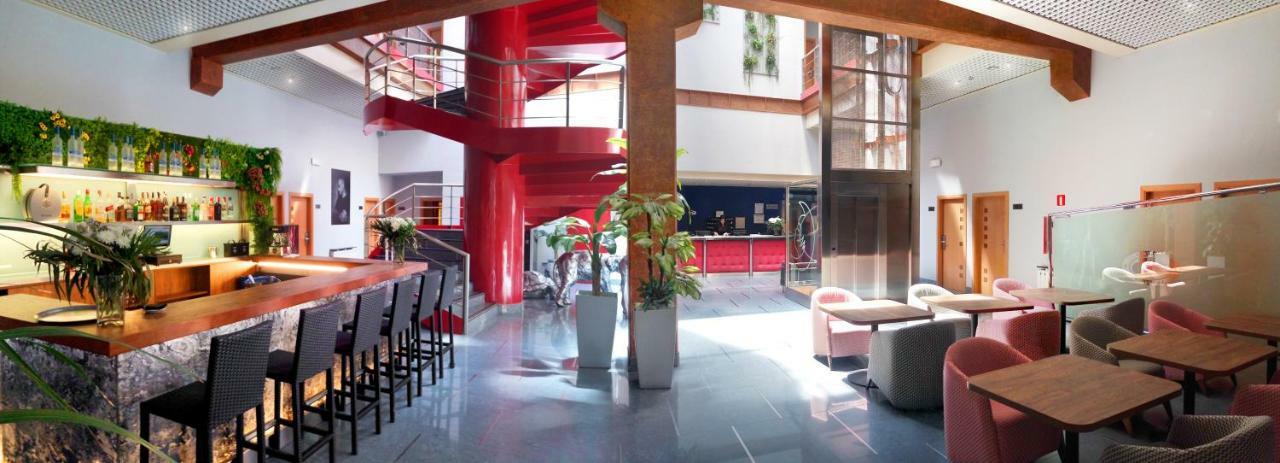 Hotel Fabrik 우마네스 데 마드리드 외부 사진